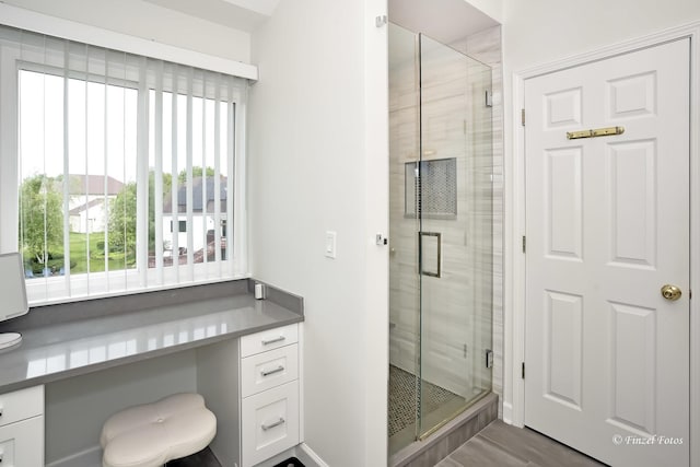 2012 Spring Creek Ln, Mchenry, IL 60050 - full bathroom featuring a stall shower
