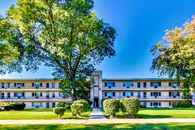 501 E Prospect Ave Unit 1F, Mount Prospect, IL 60056 - view of apartment building / complex