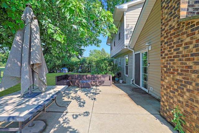 562 Revere Ave, Westmont, IL 60559 - view of patio with an outdoor hangout area