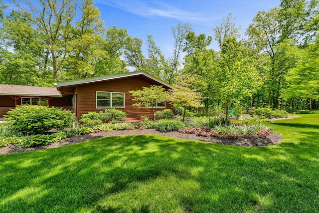 24721 S Walnut St, Crete, IL 60417 - view of green lawn