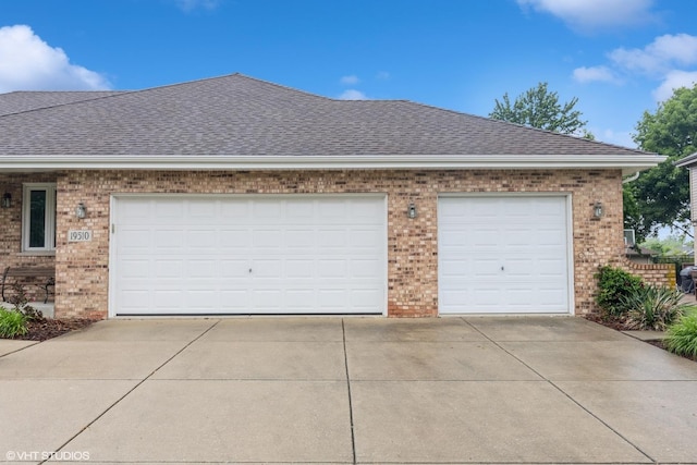 19510 Blyth Way, Mokena, IL 60448 - garage with driveway