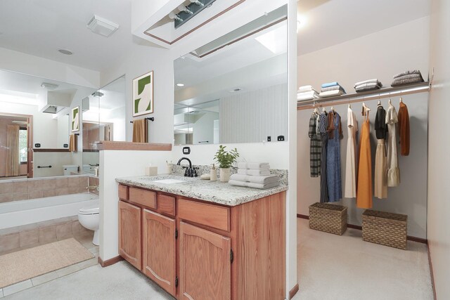 1611 W Partridge Ct Unit 8, Arlington Heights, IL 60004 - bathroom featuring vanity, a bathtub, and toilet