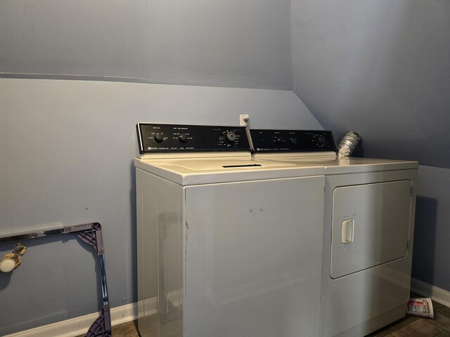 5747 S Laflin St, Chicago, IL 60636 - laundry area with washer and dryer and baseboards