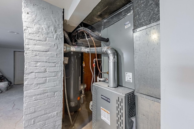 7115 S Rockwell St, Chicago, IL 60629 - utility room featuring water heater