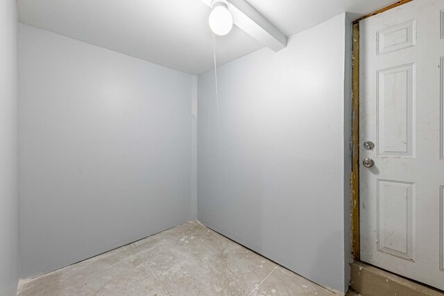 7115 S Rockwell St, Chicago, IL 60629 - view of empty room