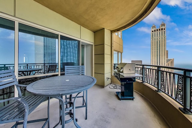 800 N Michigan Ave Unit 4801, Chicago, IL 60611 - balcony with area for grilling