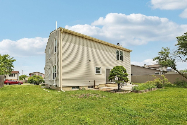 143 Hesterman Dr, Glendale Heights, IL 60139 - view of rear view of property