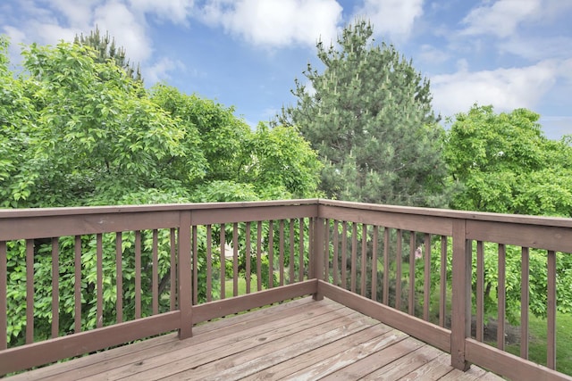 2422 Georgetown Cir, Aurora, IL 60503 - view of deck