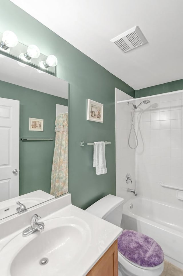 2422 Georgetown Cir, Aurora, IL 60503 - bathroom with vanity, toilet, and shower / bathtub combination with curtain