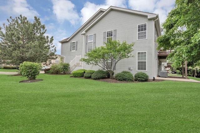 2422 Georgetown Cir, Aurora, IL 60503 - view of home's exterior with a yard