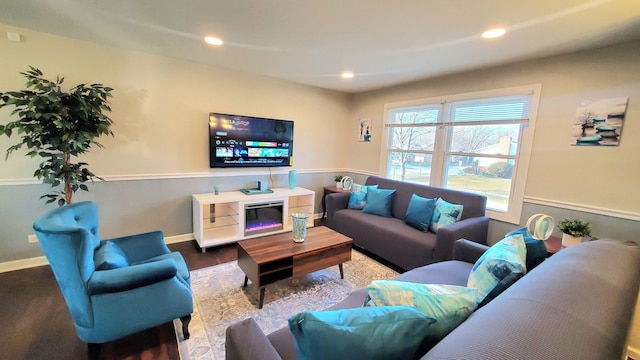 1427 Hampton Ln, Schaumburg, IL 60193 - living area with recessed lighting, wood finished floors, and baseboards