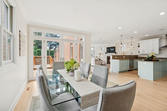2025 W Hutchinson St, Chicago, IL 60618 - photo 11