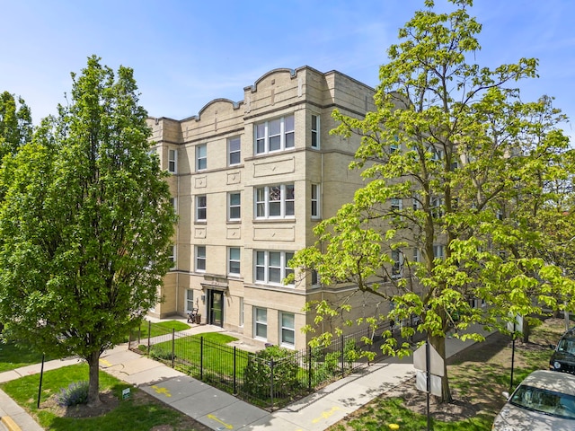 5054 N Troy St Unit 3, Chicago, IL 60625 - view of building exterior