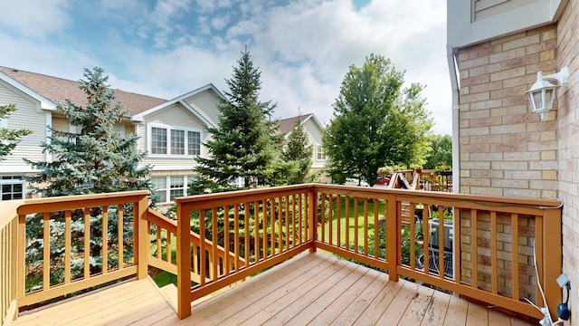 16158 Hillcrest Cir, Orland Park, IL 60467 - view of deck