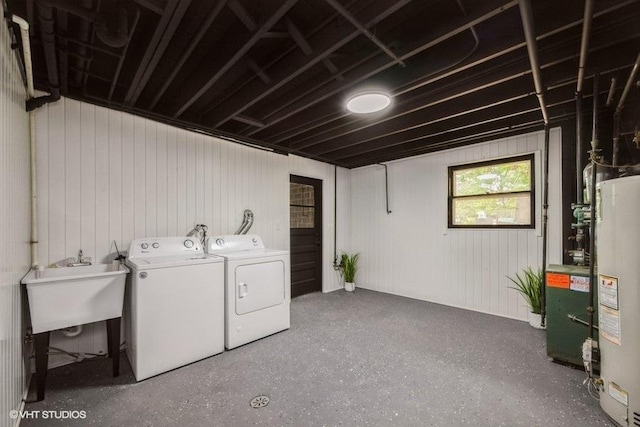 1134 N Dunton Ave, Arlington Heights, IL 60004 - laundry area featuring washer and clothes dryer and water heater