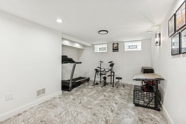 6200 N Overhill Ave, Chicago, IL 60631 - workout room with baseboards