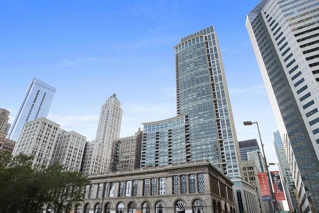 130 N Garland Ct Unit 2406, Chicago, IL 60602 - view of city