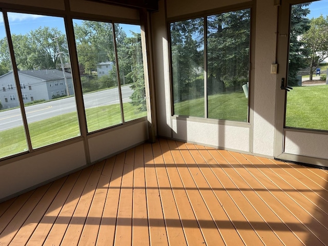 900 Windstone Ct, Lake In The Hills, IL 60156 - unfurnished sunroom with plenty of natural light
