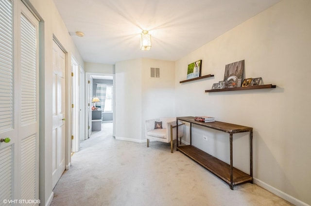 5932 N Sauganash Ln, Chicago, IL 60646 - hallway featuring carpet and baseboards