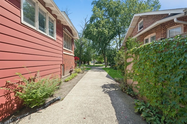 3622 N Avers Ave, Chicago, IL 60618 - view of side of home with brick siding