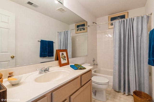 645 Concord Way Unit 645, Prospect Heights, IL 60070 - bathroom featuring vanity, toilet, and shower / bath combination with curtain