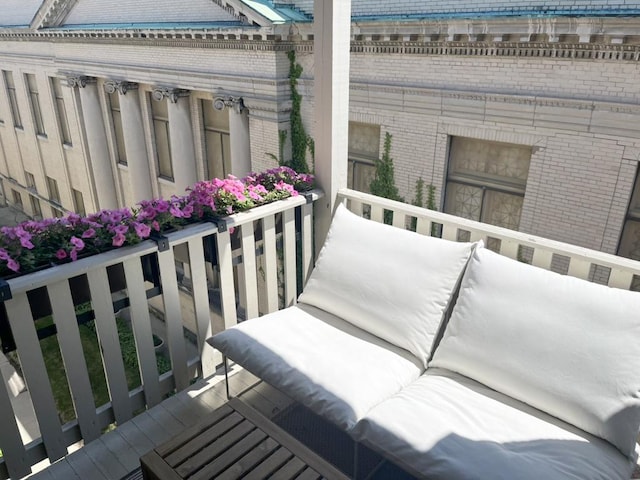 208 N Oak Park Ave Unit 3Jj, Oak Park, IL 60302 - view of balcony