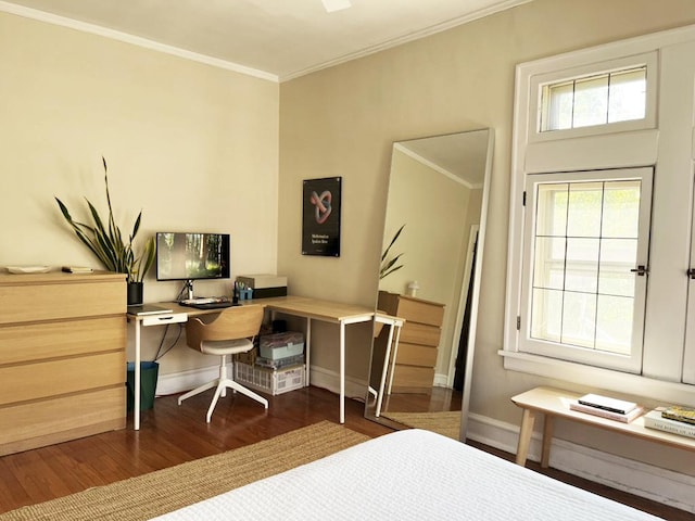 208 N Oak Park Ave Unit 3Jj, Oak Park, IL 60302 - bedroom featuring wood finished floors, baseboards, ornamental molding, and a desk