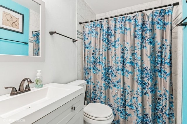 1063 Ridgefield Cir, Carol Stream, IL 60188 - bathroom featuring toilet, vanity, and a shower with shower curtain