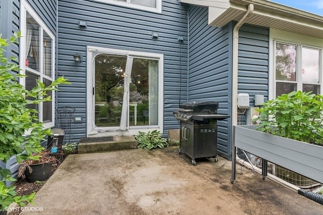 1063 Ridgefield Cir, Carol Stream, IL 60188 - view of patio / terrace featuring a grill