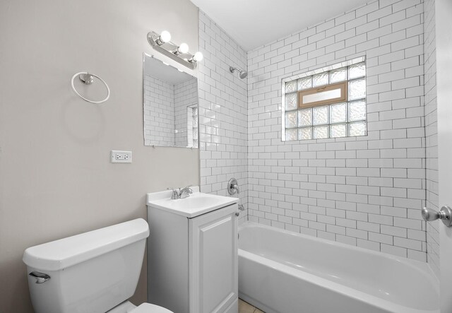 4117 W 99th St, Oak Lawn, IL 60453 - full bathroom featuring toilet, vanity, and shower / tub combination