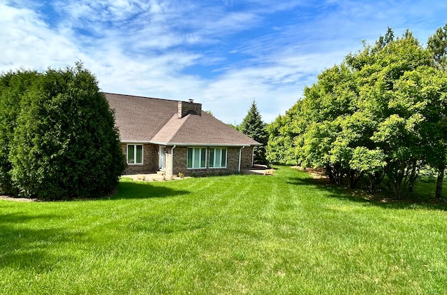 9317 Firth Ct, Lakewood, IL 60014 - view of grassy yard