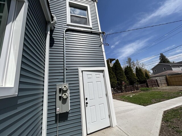 2709 S 59th Ct, Cicero, IL 60804 - view of doorway to property