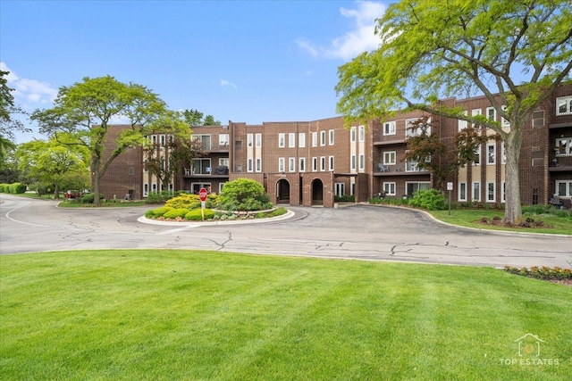 1550 Sandpebble Dr Unit 209, Wheeling, IL 60090 - view of property