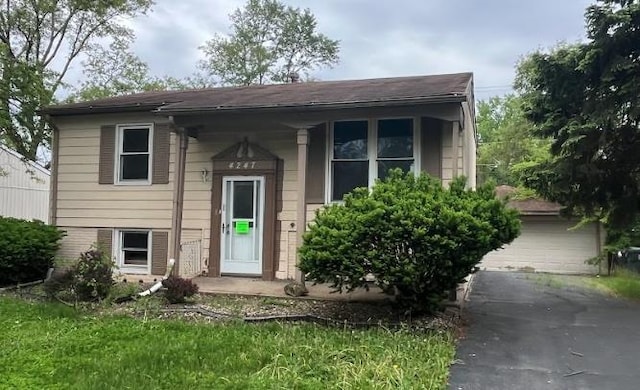 4247 Greenbrier Ln, Richton Park, IL 60471 - photo 1