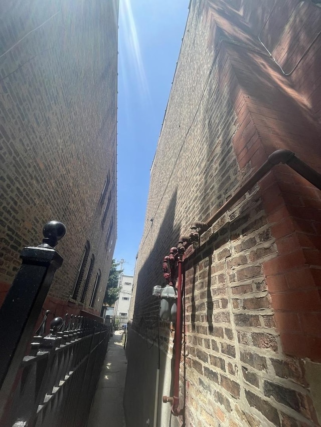 718 S Claremont Ave, Chicago, IL 60612 - view of home's exterior