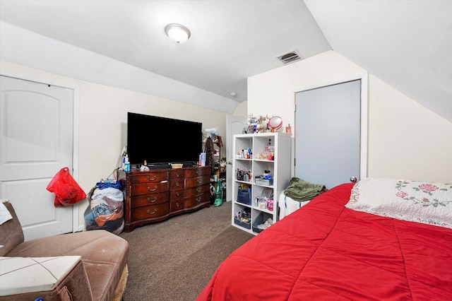 3034 S Komensky Ave, Chicago, IL 60623 - carpeted bedroom with vaulted ceiling