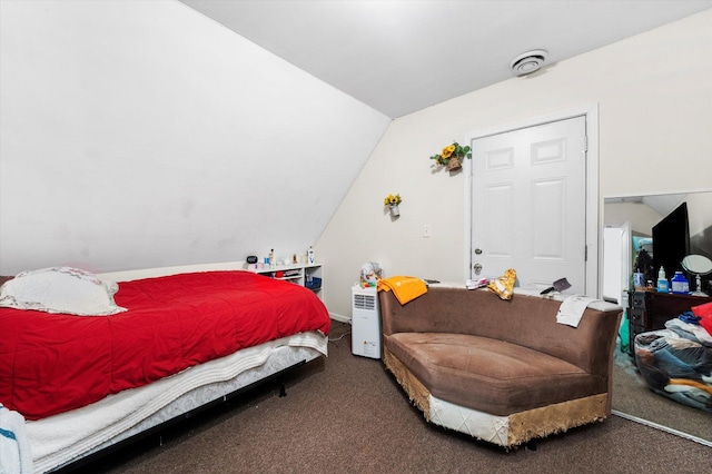 3034 S Komensky Ave, Chicago, IL 60623 - carpeted bedroom with lofted ceiling