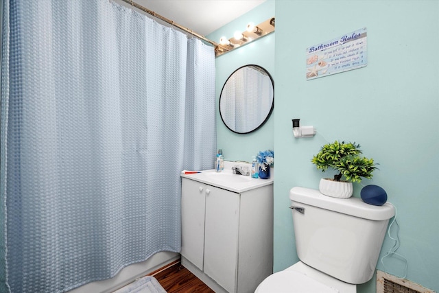 3034 S Komensky Ave, Chicago, IL 60623 - full bath with vanity, toilet, and shower / bath combo with shower curtain