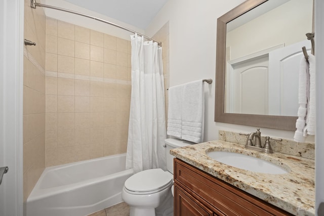 4103 Douglas Rd, Downers Grove, IL 60515 - bathroom featuring vanity and shower / tub combo with curtain