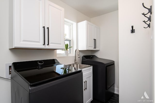 9859 S 81st Ave, Palos Hills, IL 60465 - laundry room featuring cabinet space, washer and clothes dryer, and baseboards
