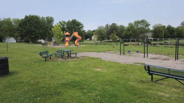 508 Pembroke Rd SW, Poplar Grove, IL 61065 - view of community featuring a yard