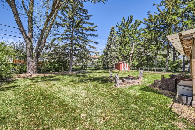 1360 Gentry Rd, Hoffman Estates, IL 60169 - view of yard with an outdoor fire pit