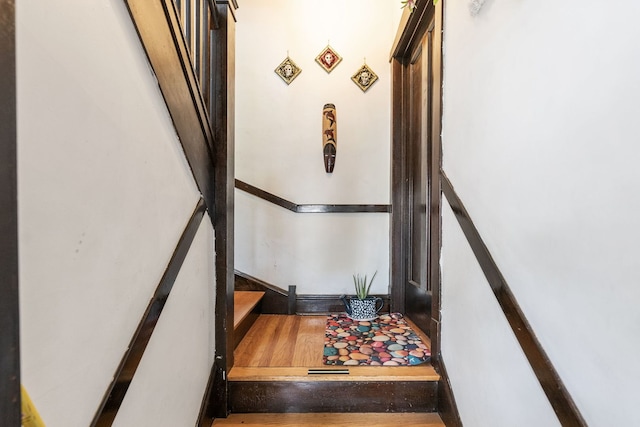 4109 W Oakdale Ave, Chicago, IL 60641 - view of stairs