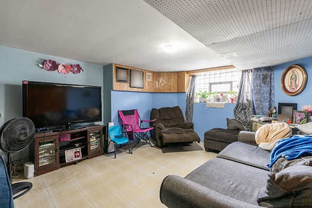 4109 W Oakdale Ave, Chicago, IL 60641 - view of living area