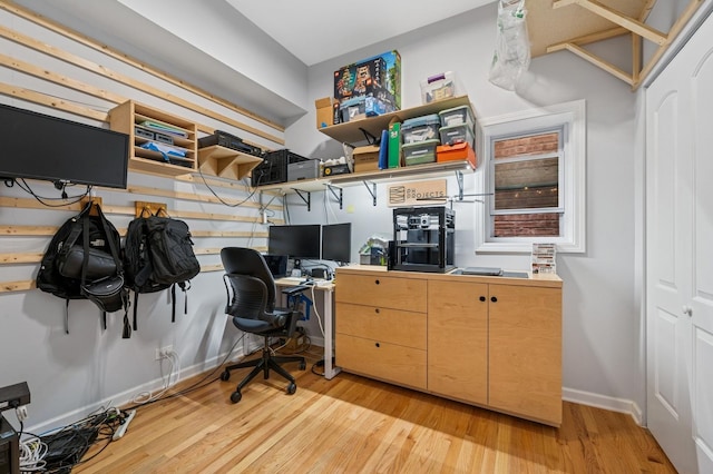 3430 S Parnell Ave, Chicago, IL 60616 - office space featuring light wood-type flooring and baseboards