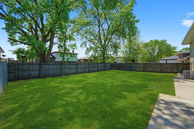 4113 176th Pl, Country Club Hills, IL 60478 - view of yard featuring central AC