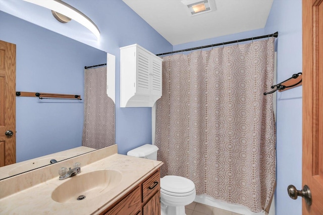 907 S Trailside Dr, Mahomet, IL 61853 - bathroom with vanity, curtained shower, and tile patterned flooring