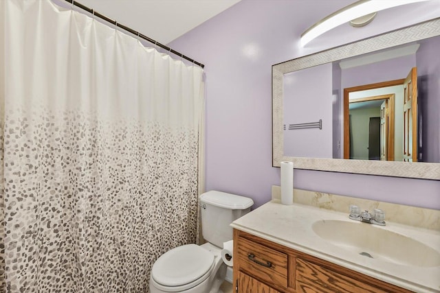 907 S Trailside Dr, Mahomet, IL 61853 - bathroom with vanity and curtained shower