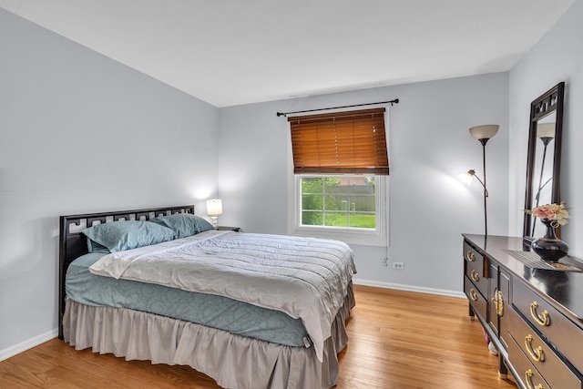 1911 Ozark Pkwy, Algonquin, IL 60102 - bedroom with light wood finished floors and baseboards