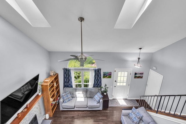 1911 Ozark Pkwy, Algonquin, IL 60102 - living room featuring wood finished floors, lofted ceiling, ceiling fan, and baseboards